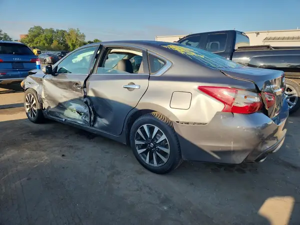 1N4AL3APXJC199184 2018 NISSAN ALTIMA - Image 2