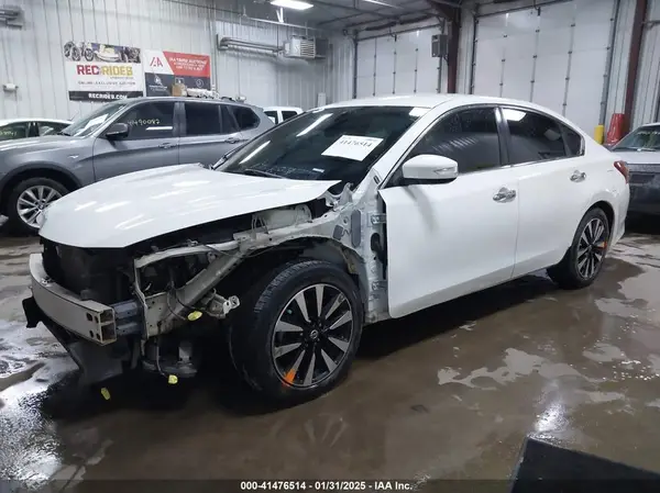 1N4AL3APXJC201659 2018 NISSAN ALTIMA - Image 2