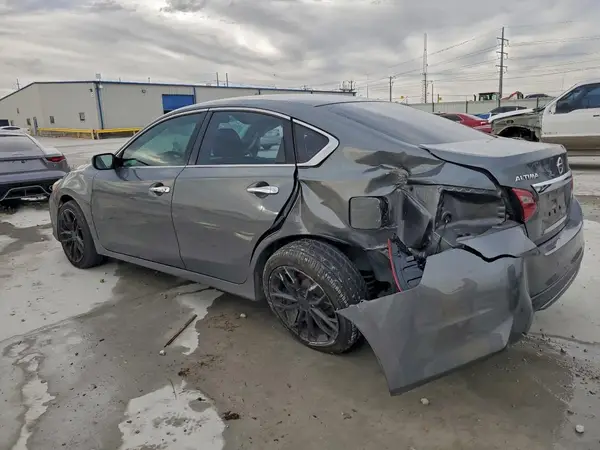 1N4AL3APXJC204027 2018 NISSAN ALTIMA - Image 2