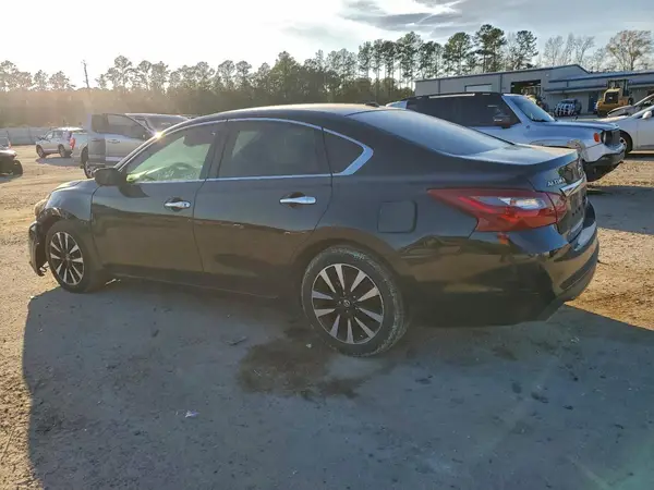 1N4AL3APXJC208384 2018 NISSAN ALTIMA - Image 2