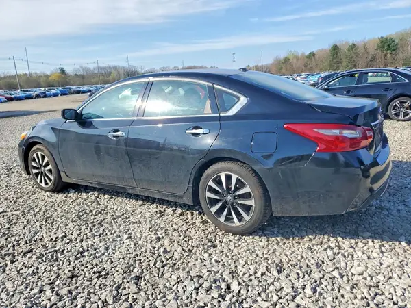 1N4AL3APXJC209924 2018 NISSAN ALTIMA - Image 2