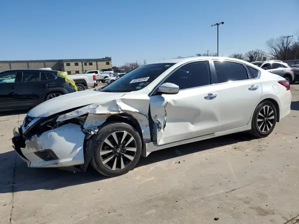 1N4AL3APXJC211219 2018 NISSAN ALTIMA - Image 1