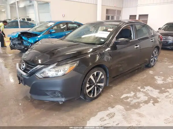 1N4AL3APXJC211544 2018 NISSAN ALTIMA - Image 2