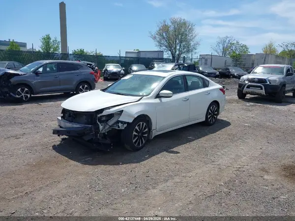 1N4AL3APXJC213164 2018 NISSAN ALTIMA - Image 2