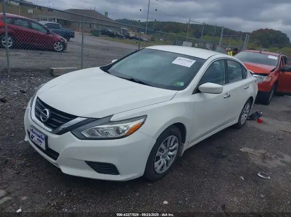 1N4AL3APXJC218865 2018 NISSAN ALTIMA - Image 2