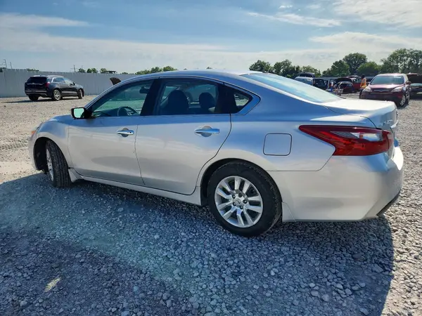 1N4AL3APXJC219014 2018 NISSAN ALTIMA - Image 2