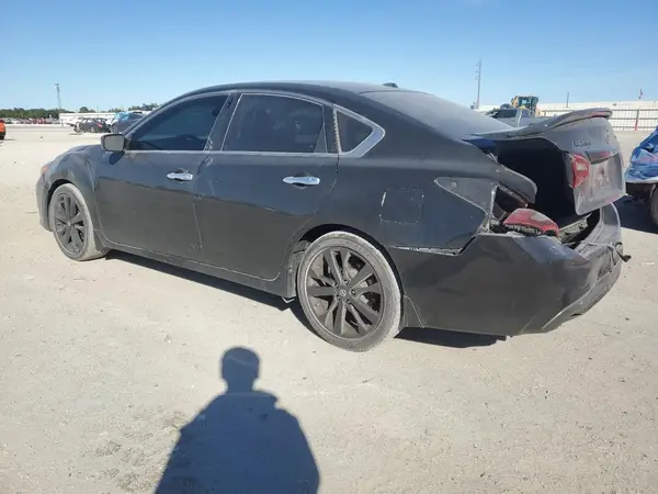 1N4AL3APXJC219689 2018 NISSAN ALTIMA - Image 2