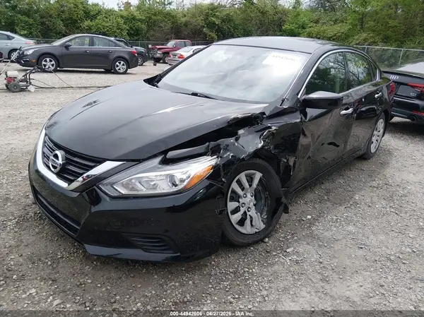 1N4AL3APXJC221264 2018 NISSAN ALTIMA - Image 2