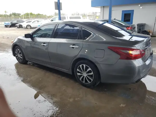 1N4AL3APXJC225329 2018 NISSAN ALTIMA - Image 2