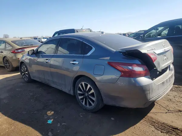 1N4AL3APXJC227386 2018 NISSAN ALTIMA - Image 2