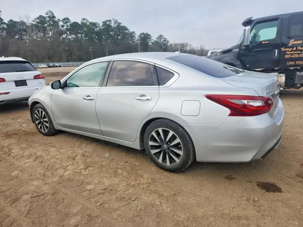 1N4AL3APXJC227761 2018 NISSAN ALTIMA - Image 2