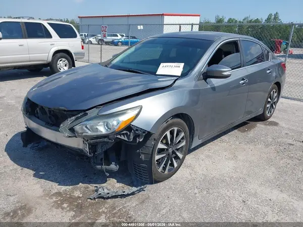1N4AL3APXJC228506 2018 NISSAN ALTIMA - Image 2