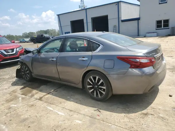 1N4AL3APXJC234399 2018 NISSAN ALTIMA - Image 2