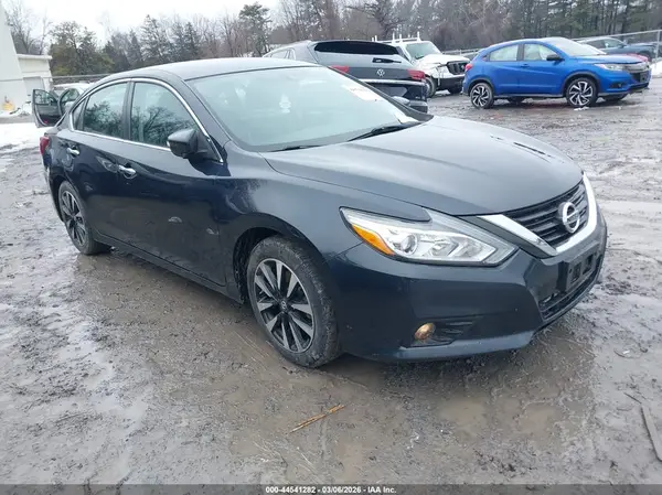 1N4AL3APXJC234516 2018 NISSAN ALTIMA - Image 1