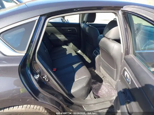 1N4AL3APXJC236055 2018 NISSAN ALTIMA - Image 8