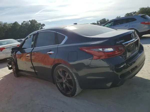 1N4AL3APXJC236489 2018 NISSAN ALTIMA - Image 2