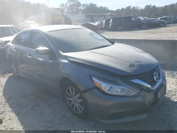 1N4AL3APXJC238226 2018 NISSAN ALTIMA - Image 1