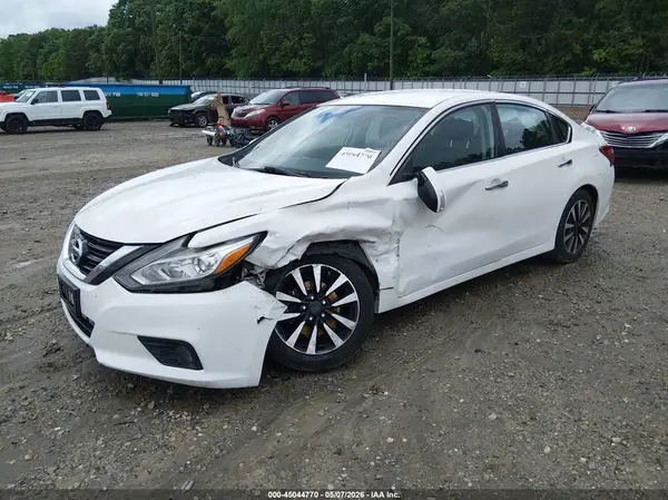 1N4AL3APXJC241689 2018 NISSAN ALTIMA - Image 2