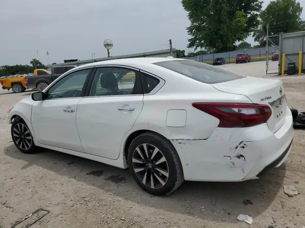 1N4AL3APXJC243541 2018 NISSAN ALTIMA - Image 2