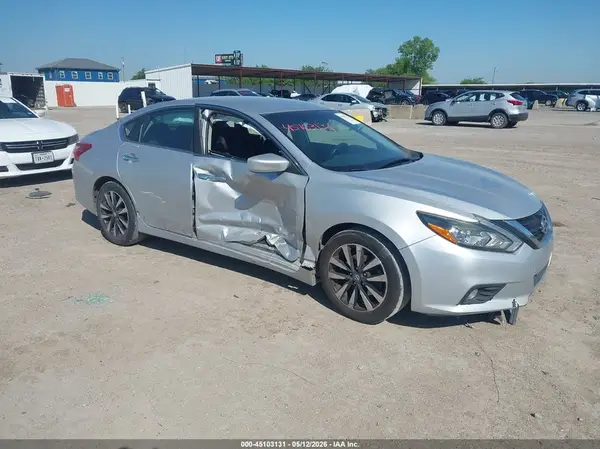1N4AL3APXJC247380 2018 NISSAN ALTIMA - Image 1