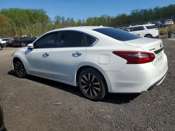 1N4AL3APXJC250862 2018 NISSAN ALTIMA - Image 2