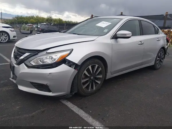 1N4AL3APXJC251123 2018 NISSAN ALTIMA - Image 2