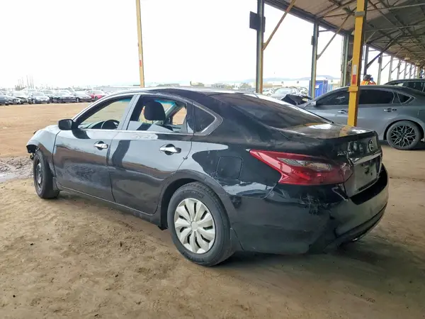 1N4AL3APXJC252000 2018 NISSAN ALTIMA - Image 2