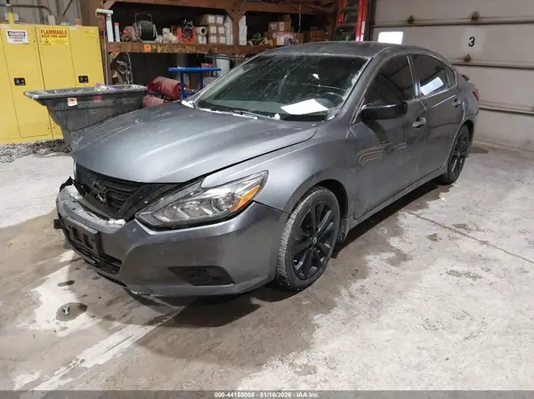 1N4AL3APXJC253065 2018 NISSAN ALTIMA - Image 2
