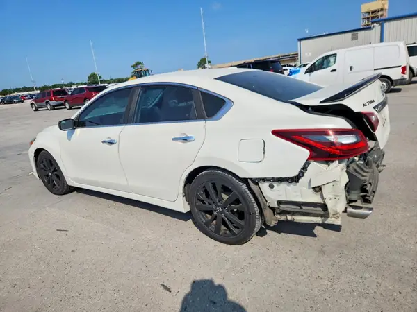 1N4AL3APXJC254619 2018 NISSAN ALTIMA - Image 2