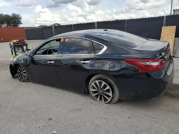 1N4AL3APXJC255513 2018 NISSAN ALTIMA - Image 2