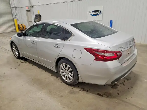 1N4AL3APXJC258119 2018 NISSAN ALTIMA - Image 2