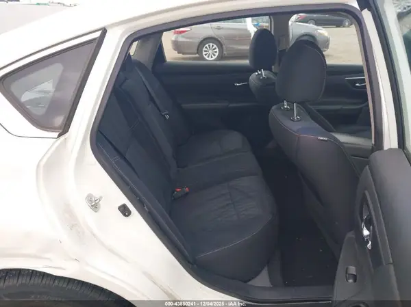 1N4AL3APXJC258914 2018 NISSAN ALTIMA - Image 8