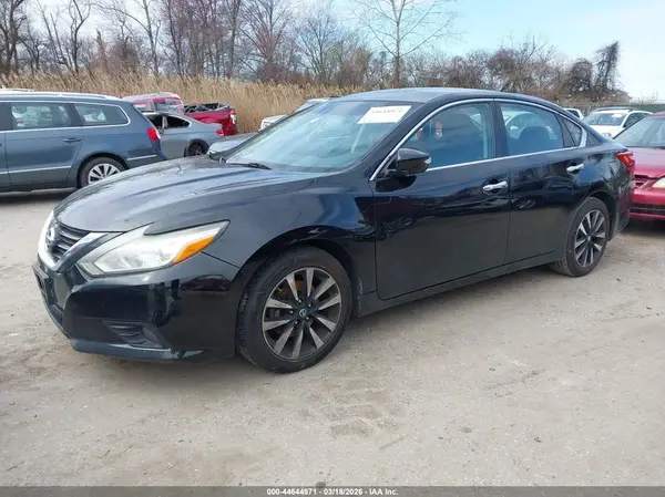 1N4AL3APXJC260114 2018 NISSAN ALTIMA - Image 2