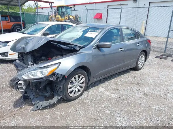 1N4AL3APXJC261067 2018 NISSAN ALTIMA - Image 2