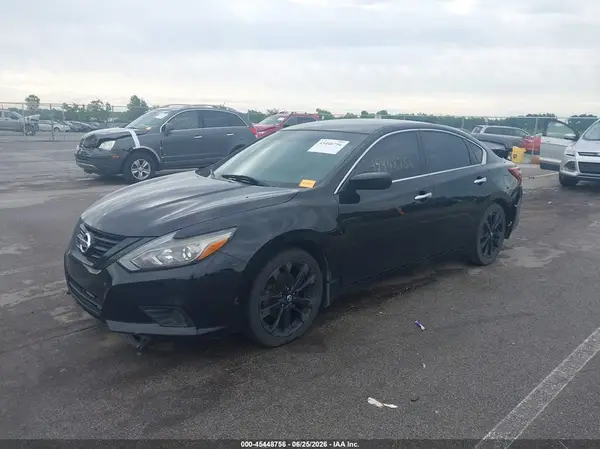 1N4AL3APXJC261361 2018 NISSAN ALTIMA - Image 2