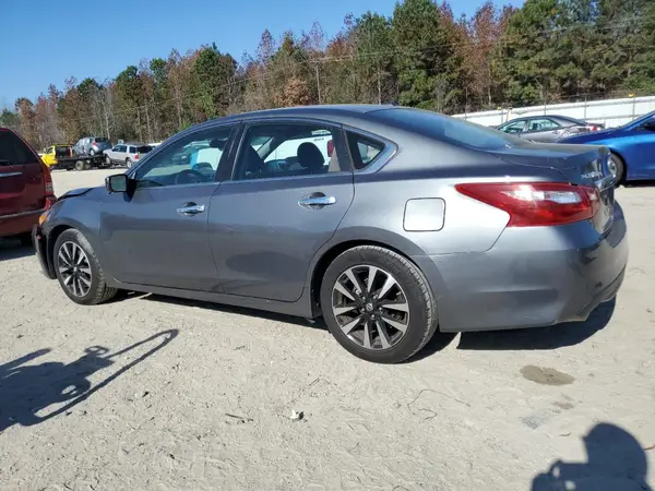 1N4AL3APXJC261599 2018 NISSAN ALTIMA - Image 2