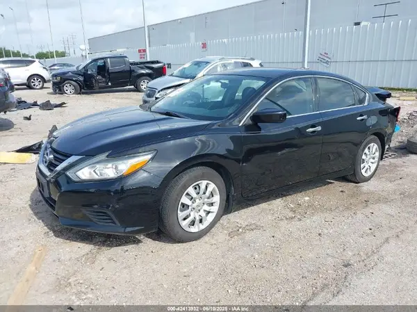 1N4AL3APXJC261778 2018 NISSAN ALTIMA - Image 2