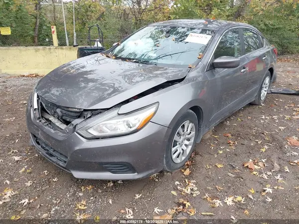 1N4AL3APXJC263420 2018 NISSAN ALTIMA - Image 2