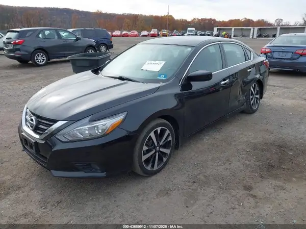 1N4AL3APXJC263563 2018 NISSAN ALTIMA - Image 2
