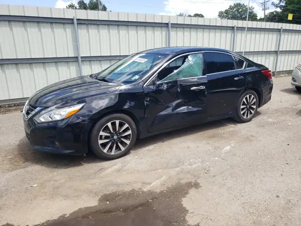 1N4AL3APXJC267354 2018 NISSAN ALTIMA - Image 1