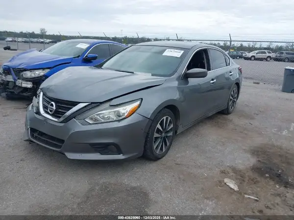 1N4AL3APXJC267726 2018 NISSAN ALTIMA - Image 2