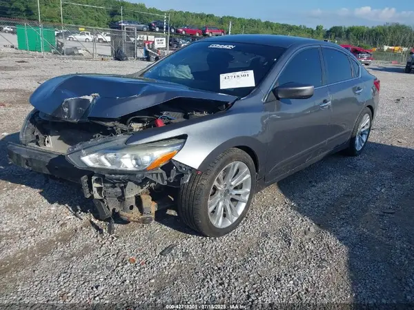 1N4AL3APXJC269136 2018 NISSAN ALTIMA - Image 2