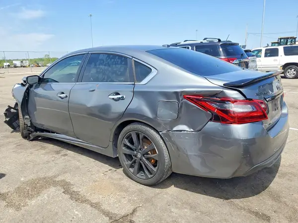 1N4AL3APXJC270206 2018 NISSAN ALTIMA - Image 2