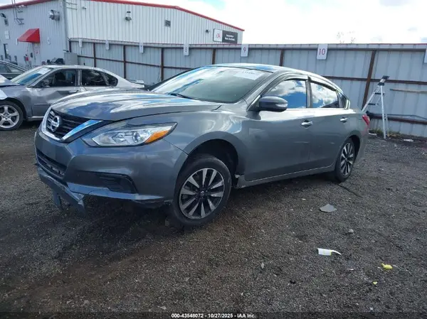1N4AL3APXJC270514 2018 NISSAN ALTIMA - Image 2