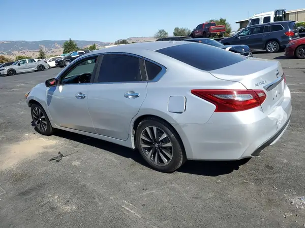 1N4AL3APXJC271436 2018 NISSAN ALTIMA - Image 2