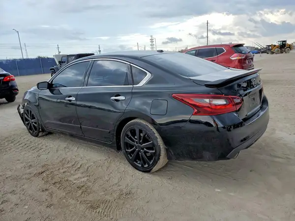 1N4AL3APXJC273400 2018 NISSAN ALTIMA - Image 2