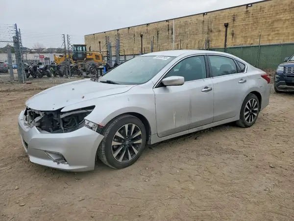 1N4AL3APXJC274479 2018 NISSAN ALTIMA - Image 1