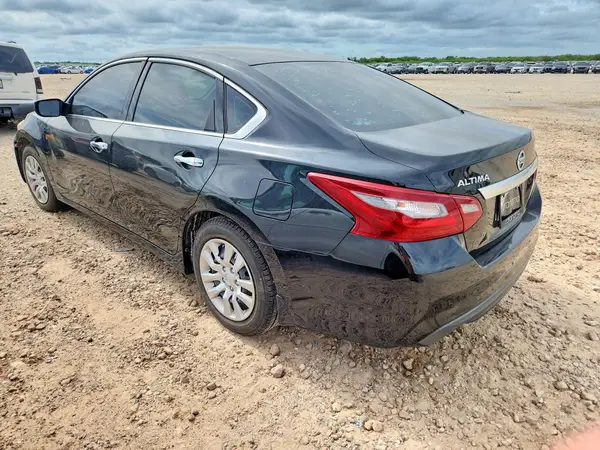 1N4AL3APXJC281092 2018 NISSAN ALTIMA - Image 2