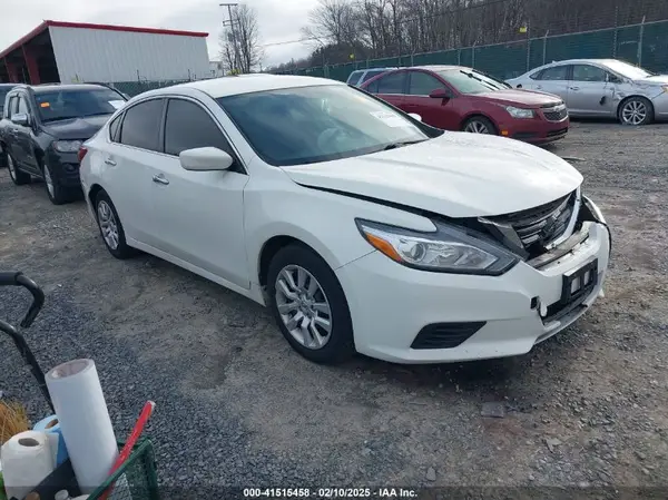 1N4AL3APXJC283683 2018 NISSAN ALTIMA - Image 1