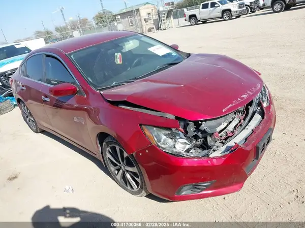 1N4AL3APXJC286051 2018 NISSAN ALTIMA - Image 1